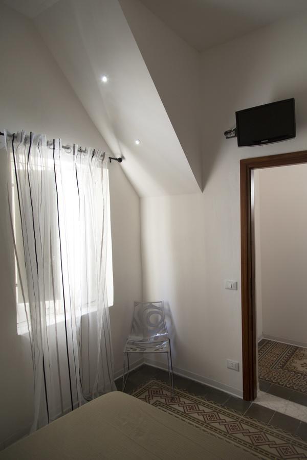 Апартаменты Marta House 2 Трапани Экстерьер фото