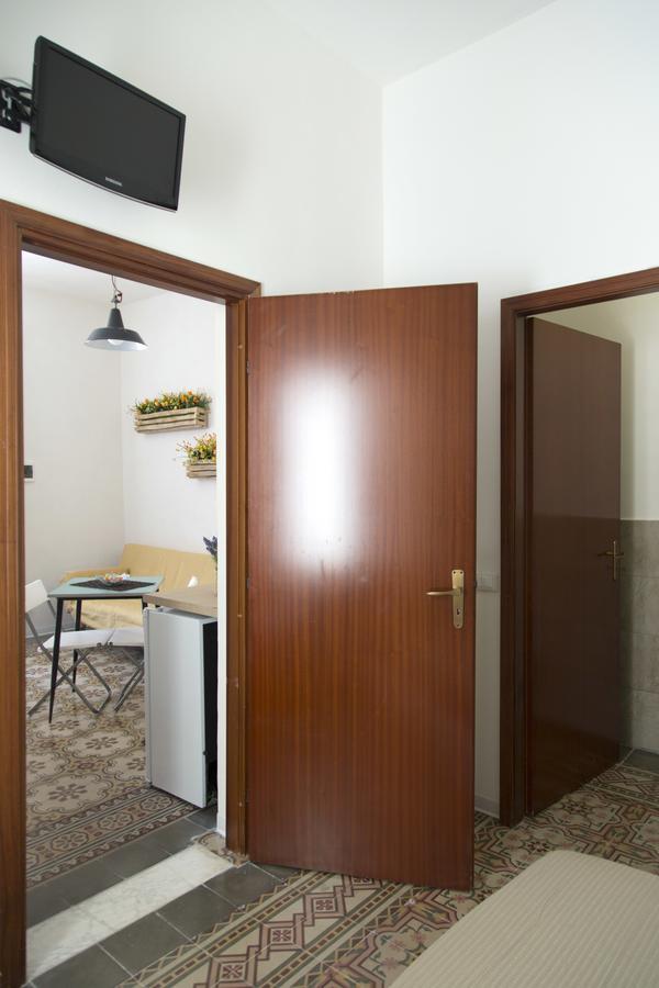 Апартаменты Marta House 2 Трапани Экстерьер фото